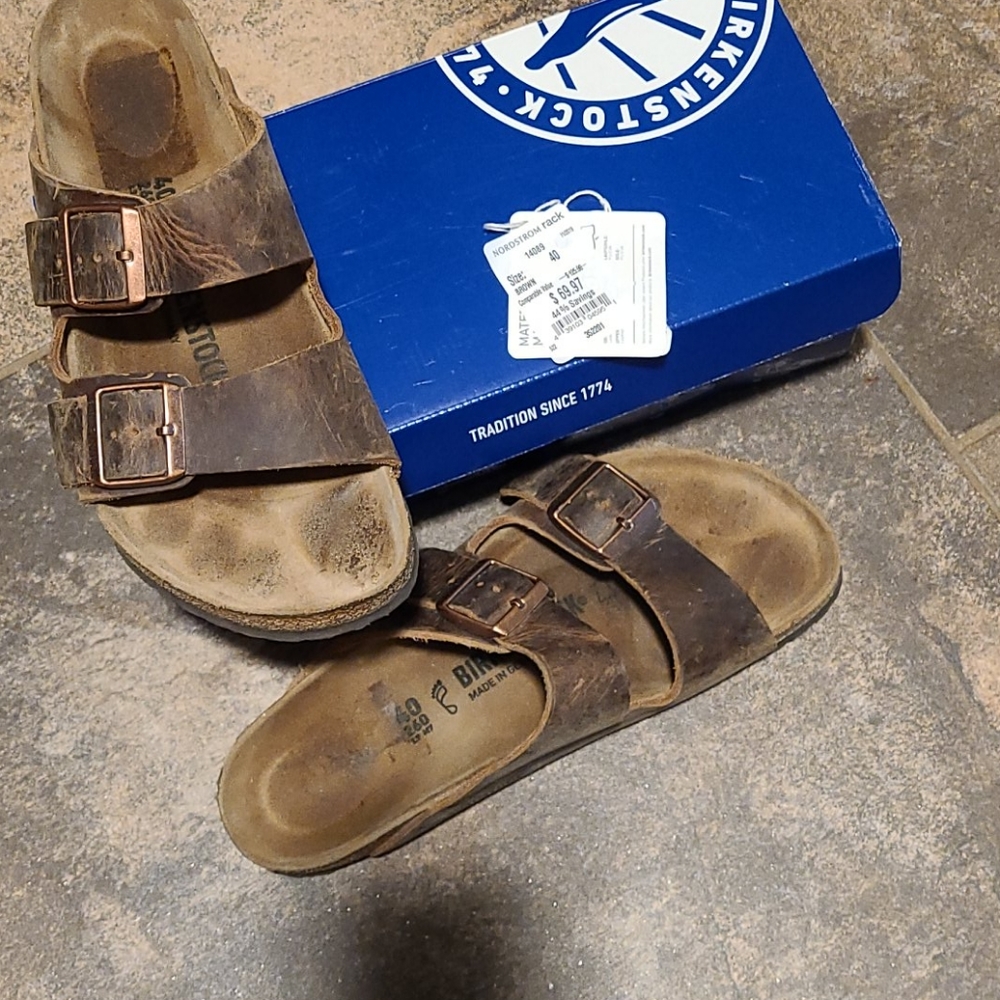 Birkenstock size 9(40) sandal
